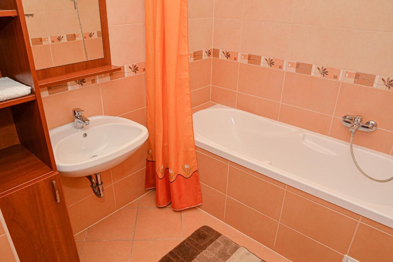 Apartman Ottó Hajdúszoboszló Exterior foto