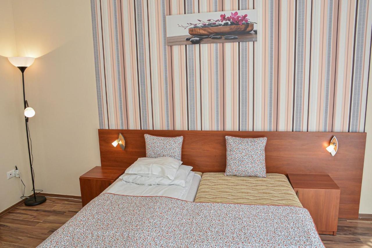 Apartman Ottó Hajdúszoboszló Exterior foto