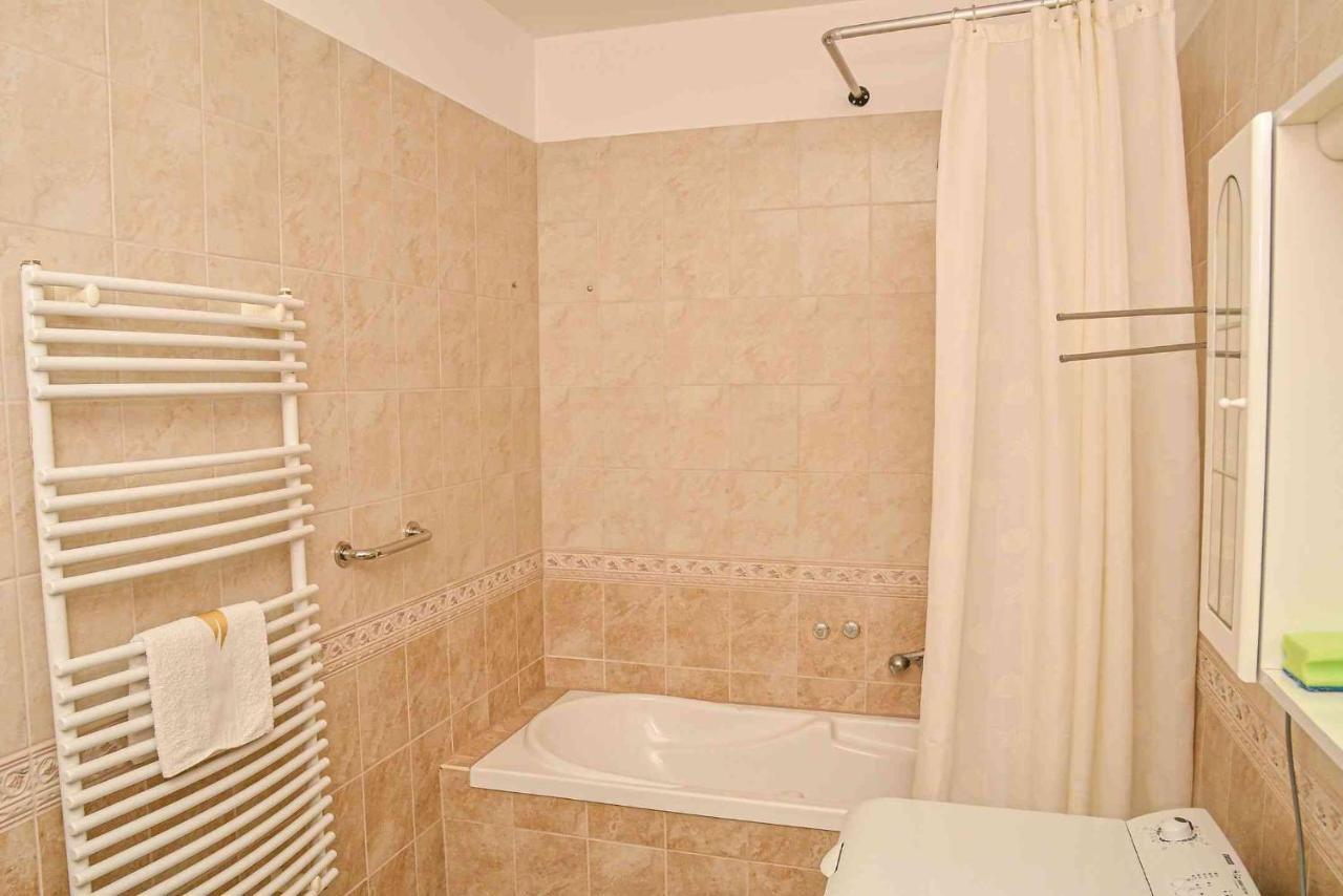 Apartman Ottó Hajdúszoboszló Exterior foto